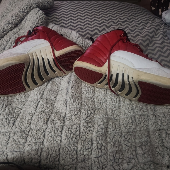 Jordan 12s - Picture 3 of 4
